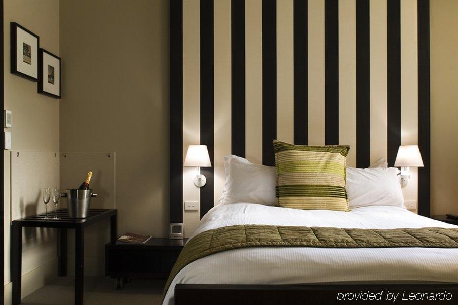 Lancemore Mansion Hotel Werribee Park Room photo