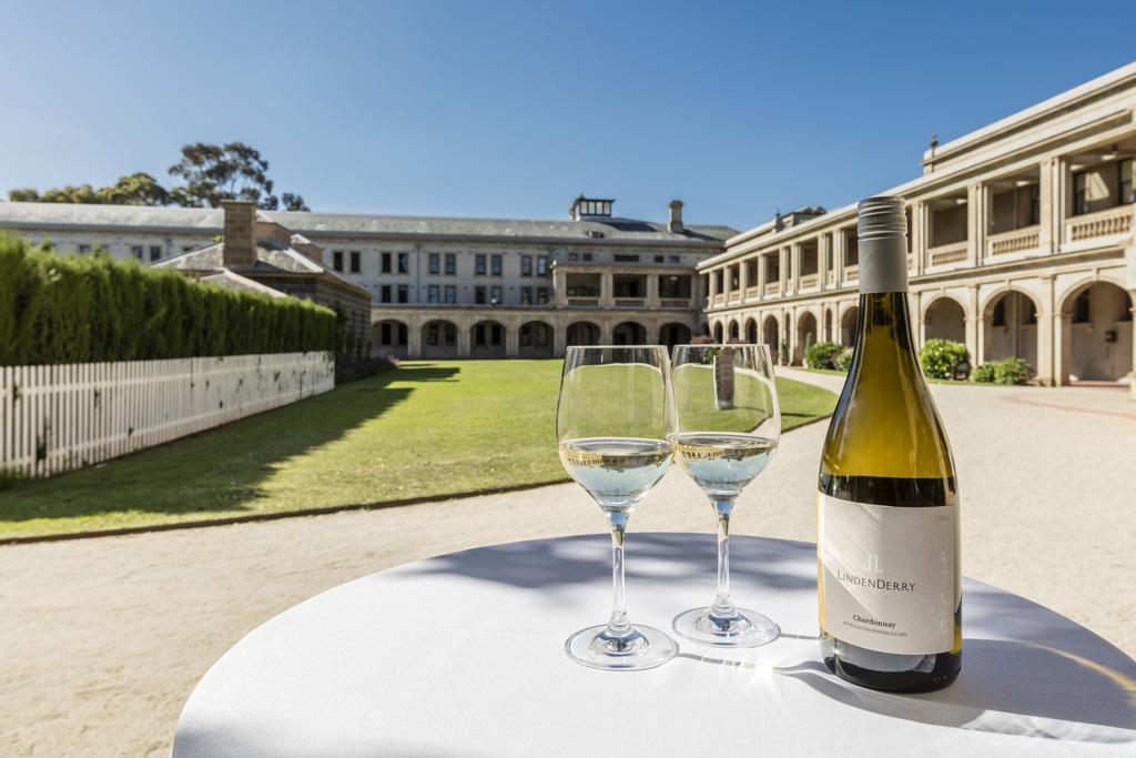 Lancemore Mansion Hotel Werribee Park Exterior photo